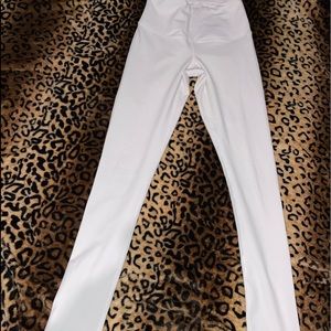 White yoga licious leggings